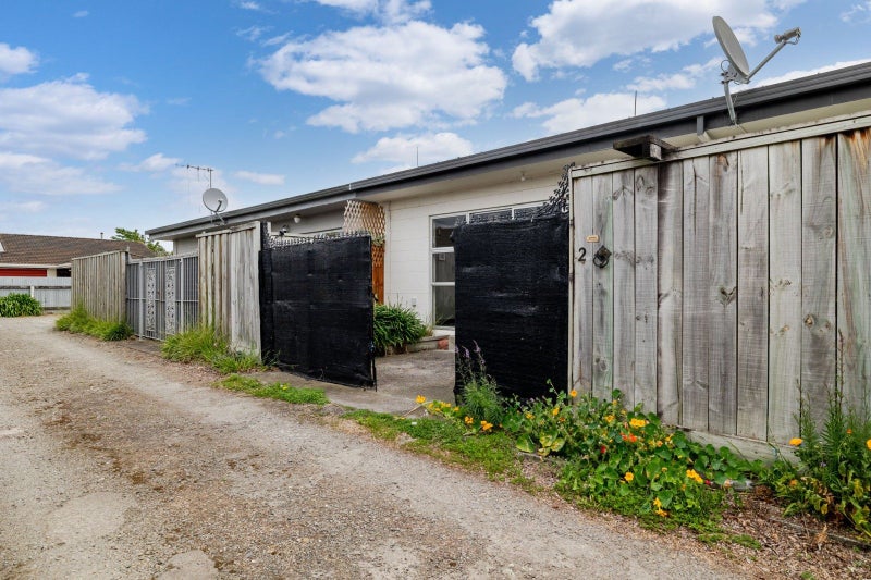 2/626 Church Street, Terrace End, Palmerston North - Carousel 21