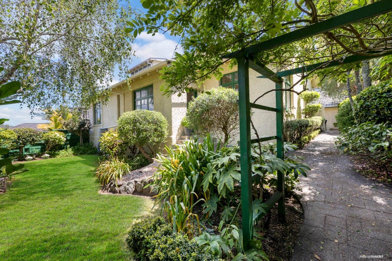 193 Gillies Avenue, Epsom, Auckland - Carousel 1