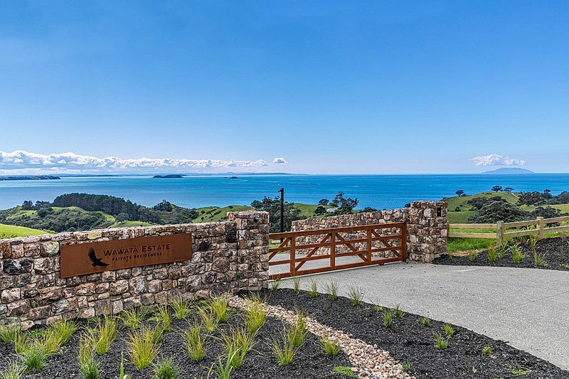 Property Valuation for 32 Hill Road, Waiheke Island, Auckland Trade Me Property