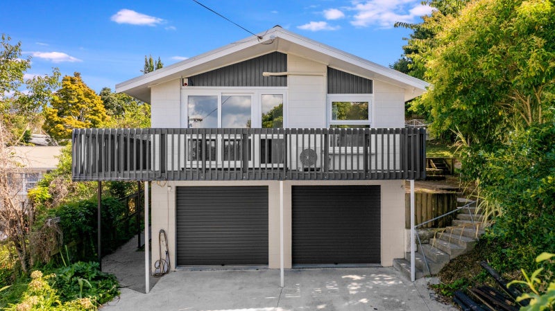 29 Aurora Terrace, Hillcrest, Hamilton - Carousel 2