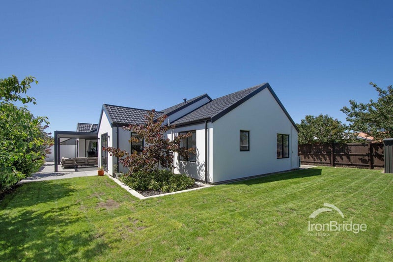 46 Forest Drive, Parklands, Christchurch - Carousel 14