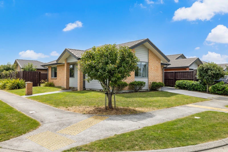 11 Rosamond Way, Rolleston, Rolleston - Carousel 1