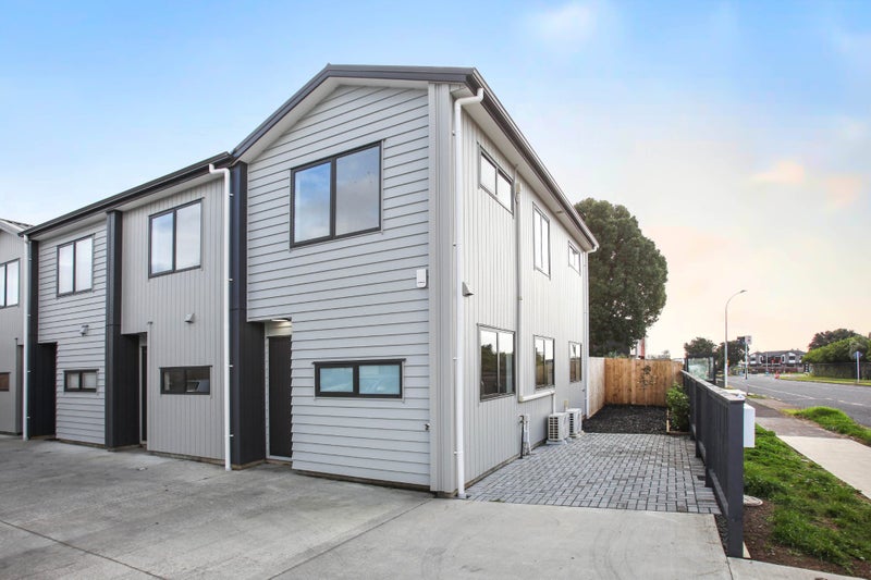 233A Finlayson Avenue, Clendon Park, Auckland - Carousel 1