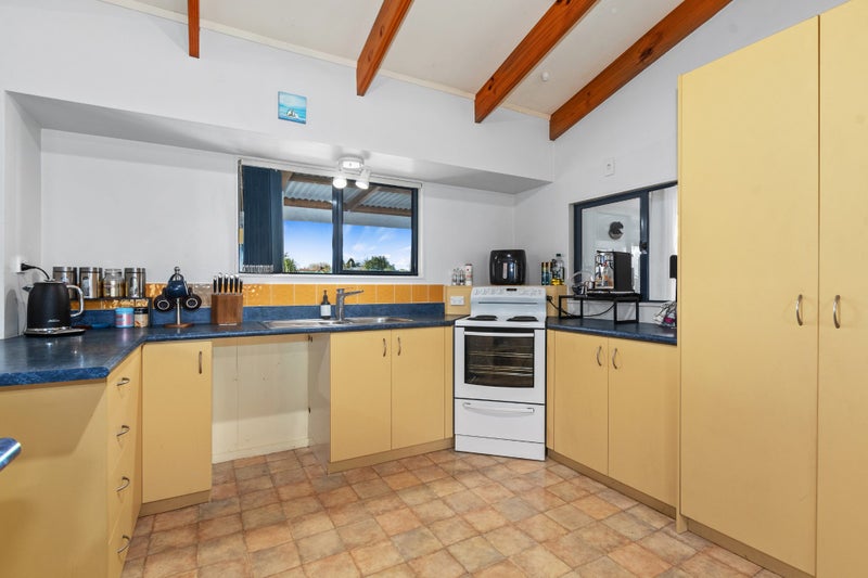 38 Tangihua Road, Whangarei - Carousel 2