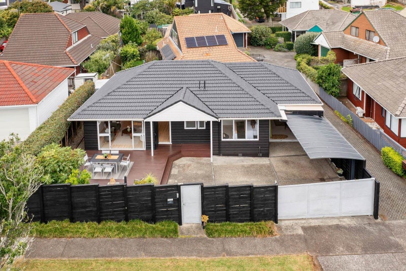 1/11 Lonsdale Street, Ellerslie, Auckland - Carousel 1