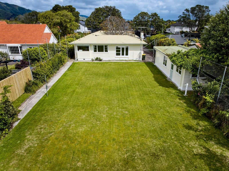 65 Queens Grove, Hutt Central, Lower Hutt - Carousel 1