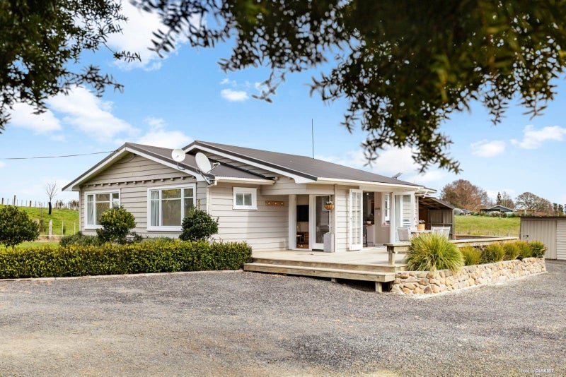 1716 Miranda Road, Pokeno - Carousel 1