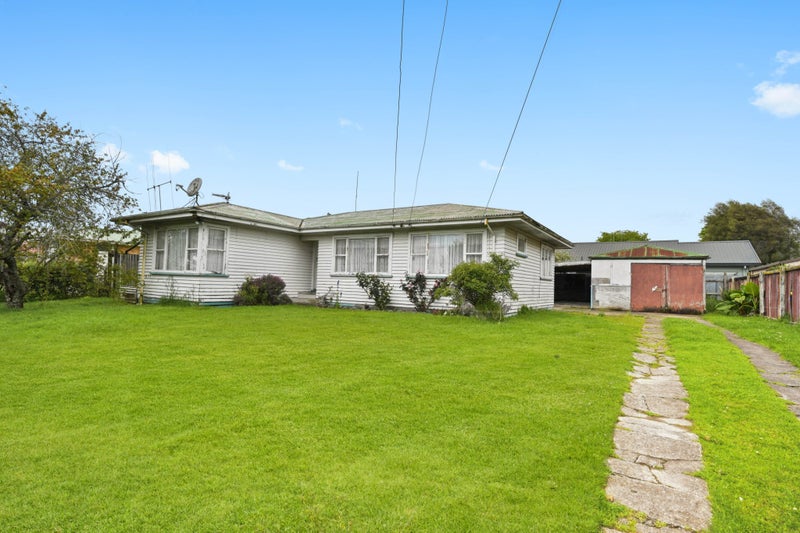 10 Eliot Street, Enderley, Hamilton - Carousel 1