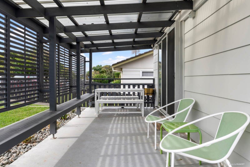 10 Snowden Place, Opaheke, Papakura - Carousel 2