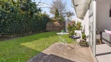 1/39 Oriana Avenue, Lynfield, Auckland - Carousel 1