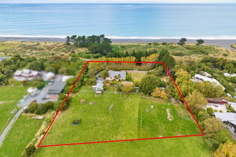 11 Hapuku Road, Kaikoura - Carousel 1
