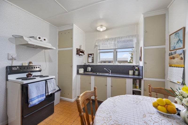 80 Douglas McLean Avenue, Marewa, Napier - Carousel 2