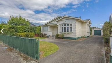 23 Argyle Avenue, Takaro, Palmerston North - Carousel 1
