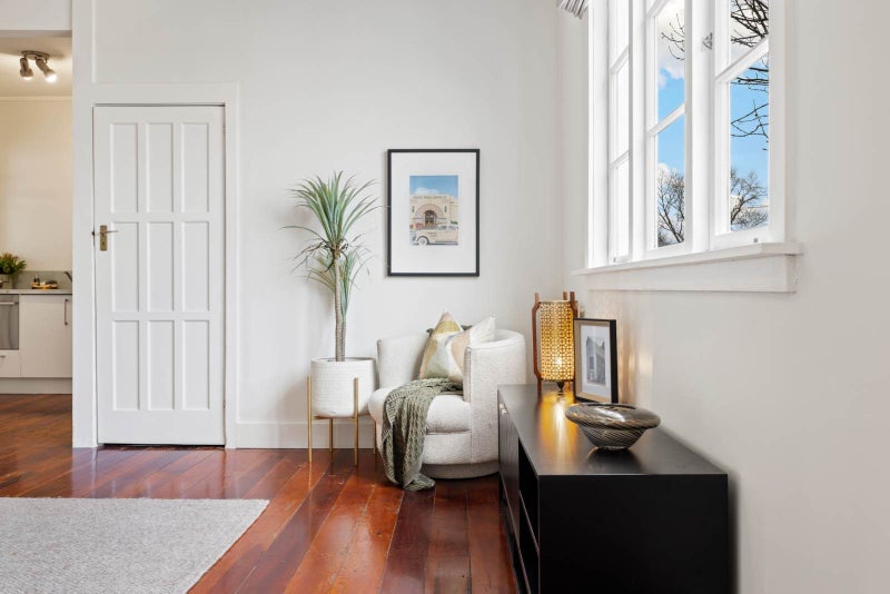 2/6 Sarawia Street, Newmarket, Auckland - Carousel 1