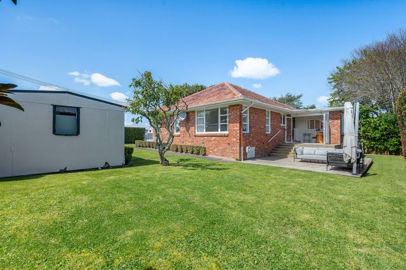 8 Wallath Road, Onehunga, Auckland - Carousel 25