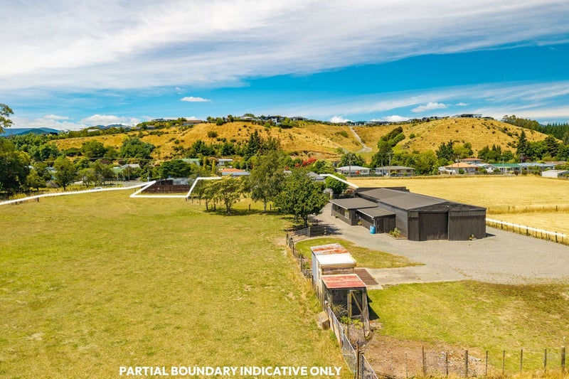 137 Lord Rutherford Road South, Brightwater, Brightwater - Carousel 2