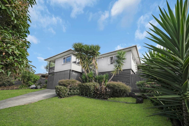 57 Chislehurst Street, Henderson, Waitakere City, Auckland - Carousel 26
