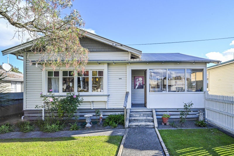 404 Southampton Street East, Hastings - Carousel 17