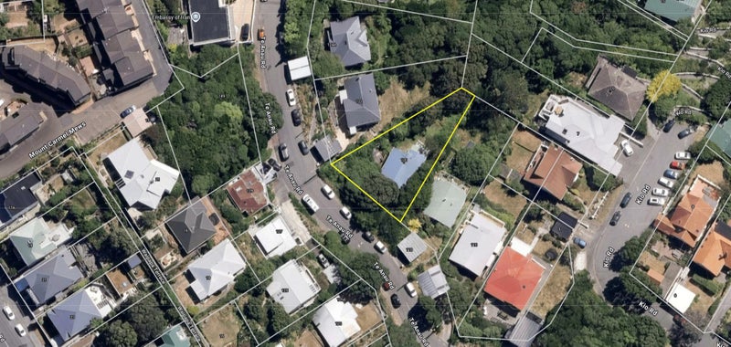 120 Te Anau Road, Hataitai, Wellington - Carousel 16