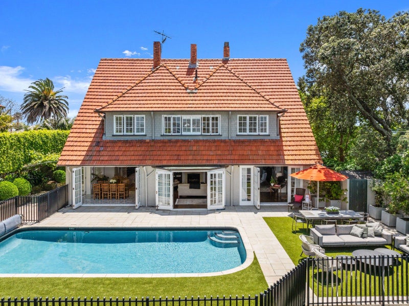 11 Stanley Point Road, Devonport, North Shore City, Auckland - Carousel 2