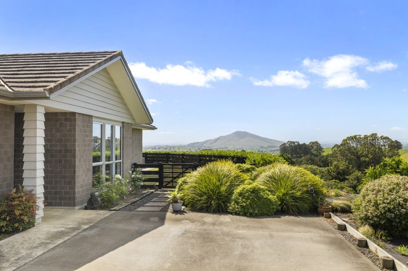 212 Te Tahi Road, Puketotara, Pirongia - Carousel 1