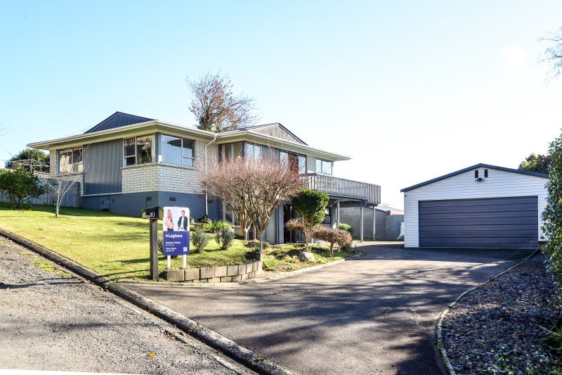 10 Hazelwood Avenue, Dinsdale, Hamilton - Carousel 1
