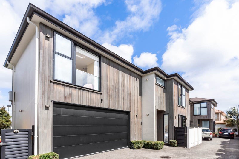 26B Fernleigh Avenue, Royal Oak, Auckland - Carousel 1