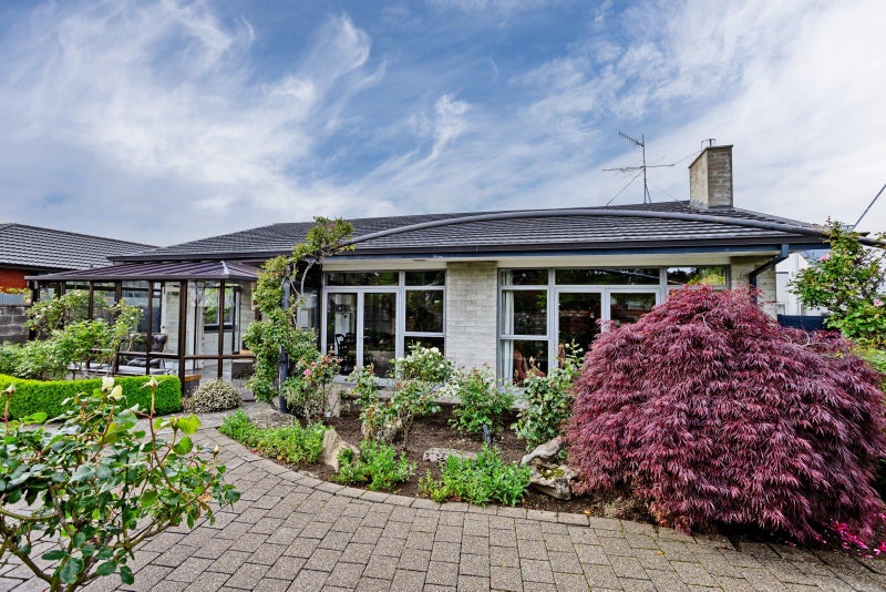 121 Gala Street, Queens Park, Invercargill - Carousel 1