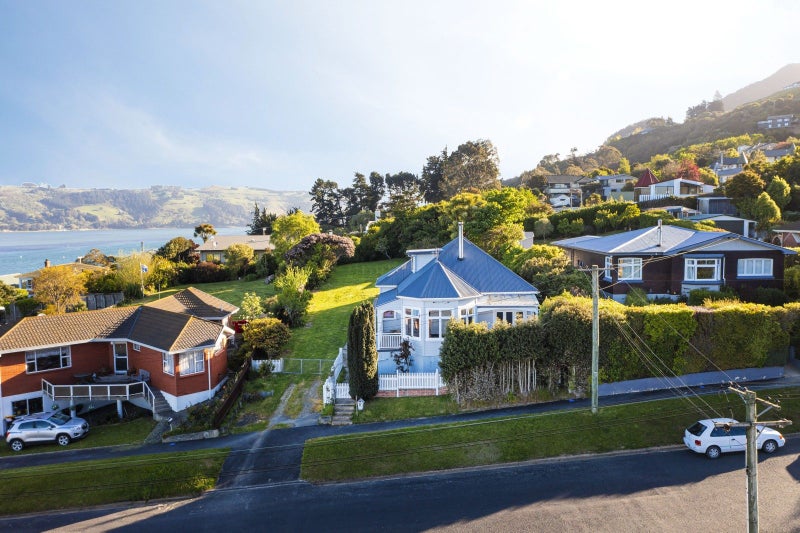 13 Kiwi Street, Saint Leonards, Dunedin - Carousel 1