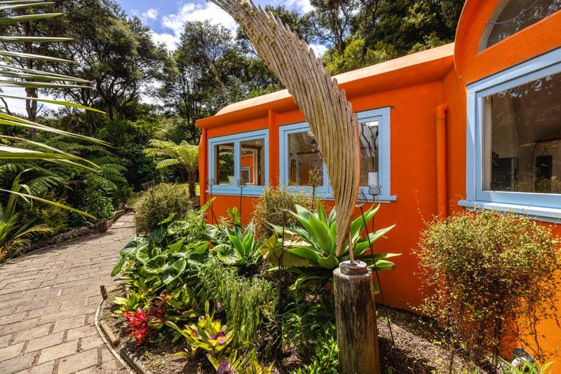 54A Crescent Road East, Ostend, Waiheke Island - Carousel 30