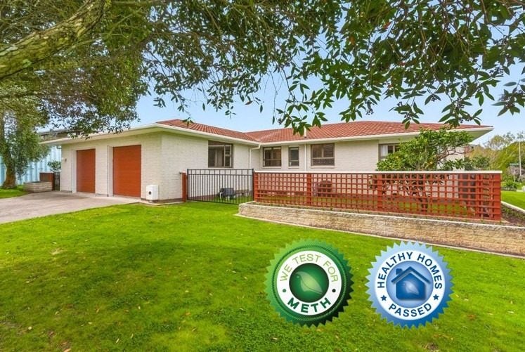 11 The Avenue, Paraparaumu Beach, Kapiti Coast, Wellington - Carousel 1