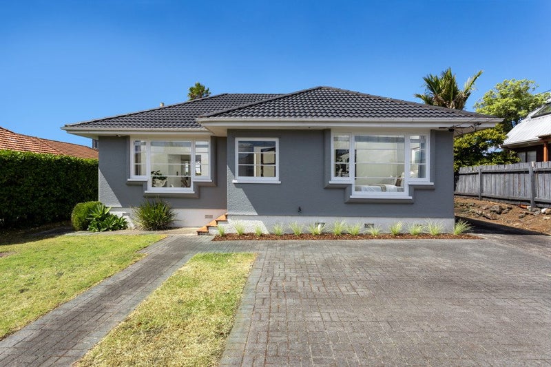 298 Sandringham Road, Sandringham, Auckland - Carousel 1