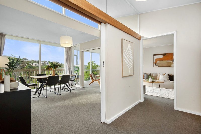 1A Woodstock Terrace, Tawa, Wellington - Carousel 2