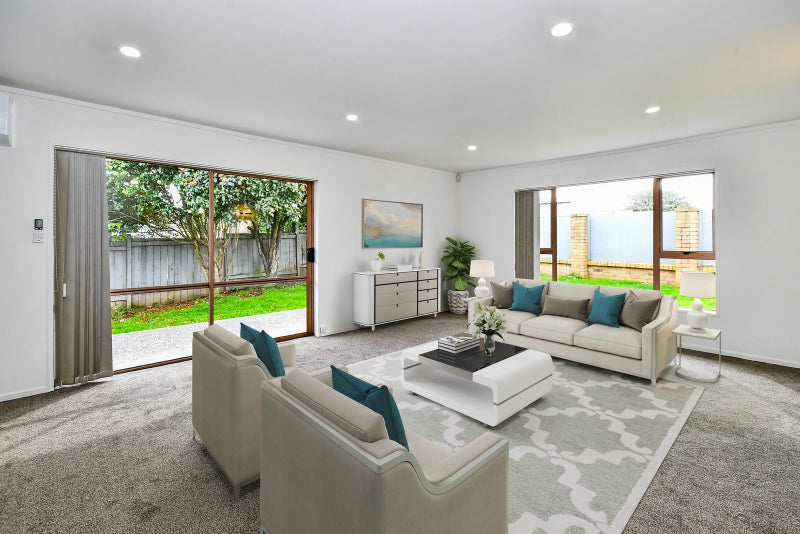 15 Honey Place, Weymouth, Auckland - Carousel 1