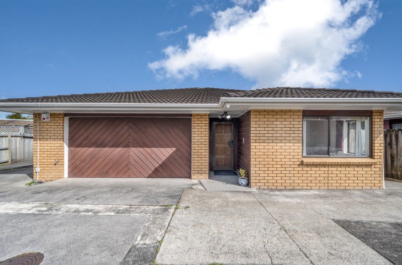 1/73 Aviemore Drive, Highland Park, Auckland - Carousel 2