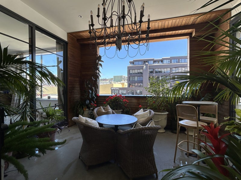 5/5 Tory Street, Te Aro, Wellington - Carousel 1