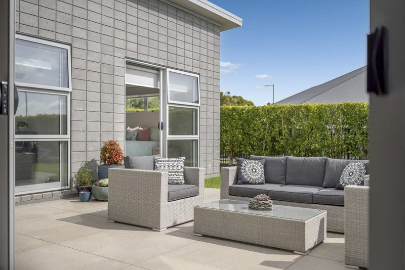 26 Lydiard Place, Beachlands, Auckland - Carousel 2