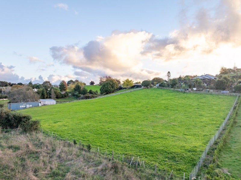 46D Lockerbie Lane, Whatawhata, Hamilton - Carousel 1