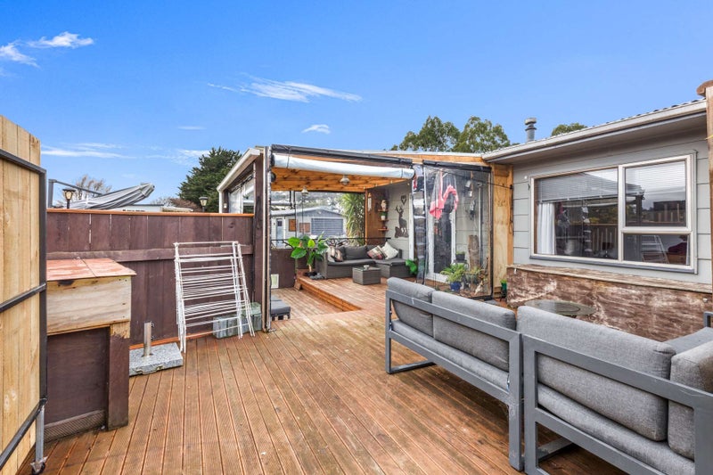 30 Victor Street, Dannevirke - Carousel 1