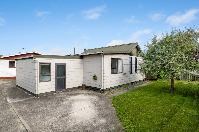 13A Hutcheson Street, Mayfield, Blenheim - Carousel 1
