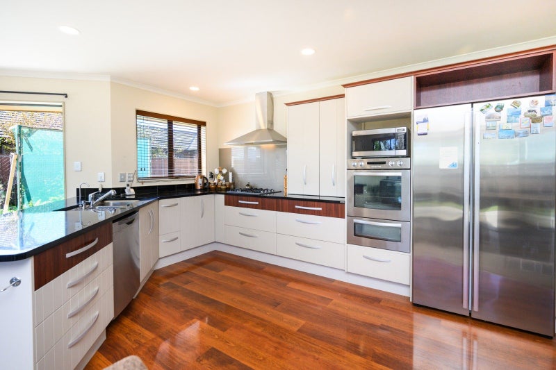 48 Clearview Drive, Milson, Palmerston North - Carousel 2