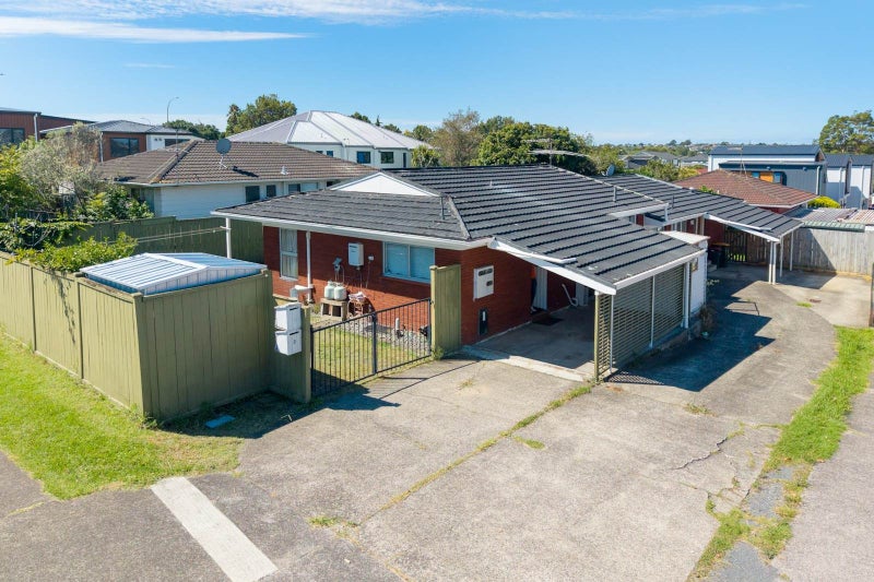 1/162 Pigeon Mountain Road, Half Moon Bay, Auckland - Carousel 2