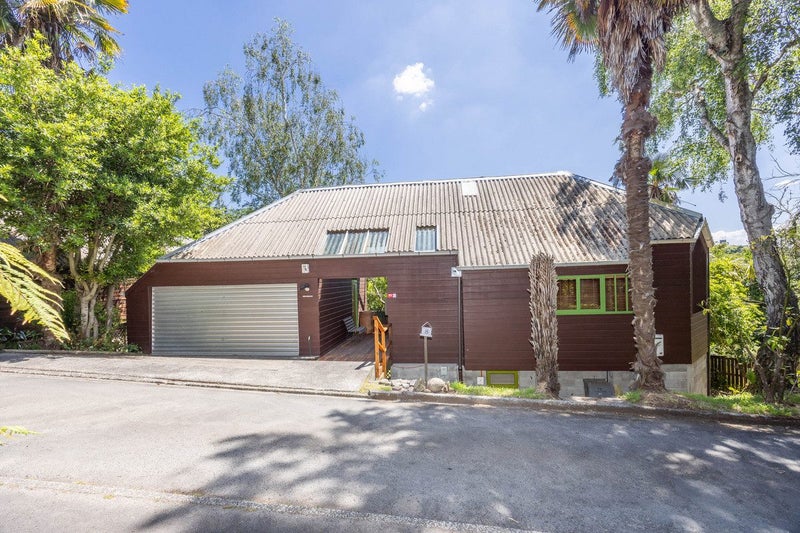 8 Cook Street, Hamilton East, Hamilton - Carousel 2