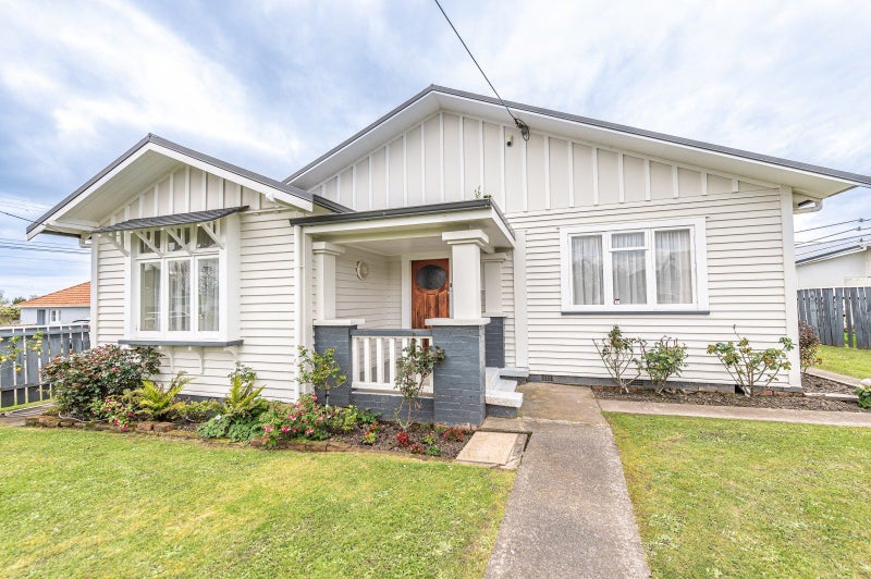51 Maxwell Avenue, Durie Hill, Whanganui - Carousel 1