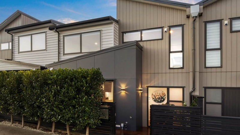 30 Waterlily Street, Hobsonville, Auckland - Carousel 1