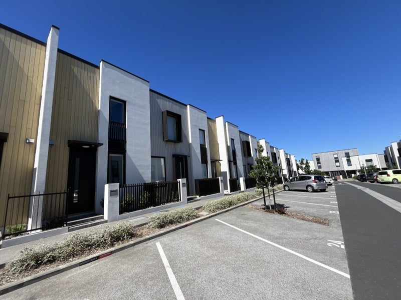 4 Hadlow Terrace, Grey Lynn, Auckland - Carousel 15