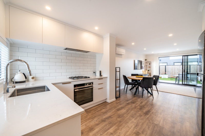 4 Humphrey Rainey Lane, Wallaceville, Upper Hutt - Carousel 2