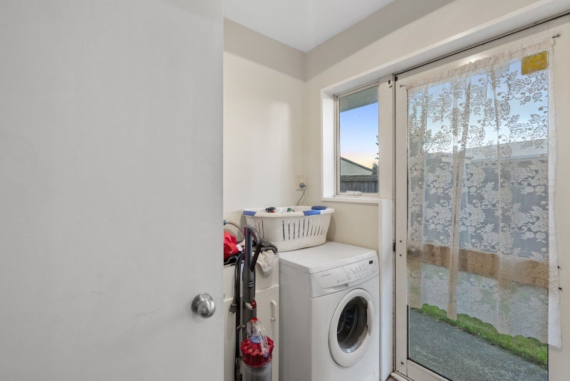 52 Bromley Road, Bromley, Christchurch - Carousel 11