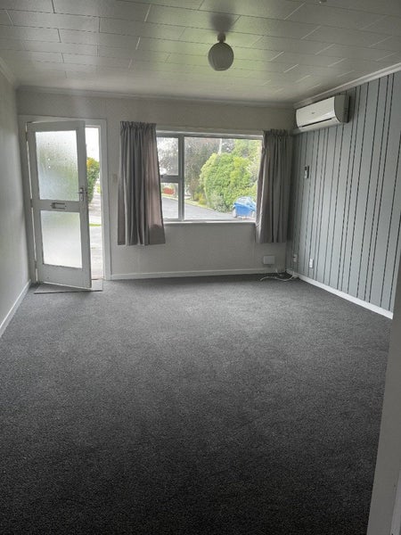 8B Swan Street, Gore, Gore, Southland - Carousel 2