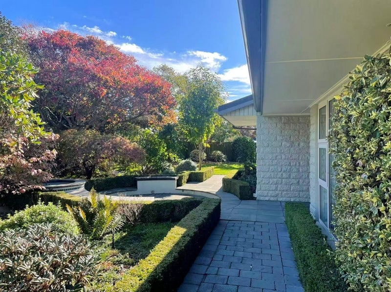 11A Rutherglen Avenue, Ilam, Christchurch - Carousel 1